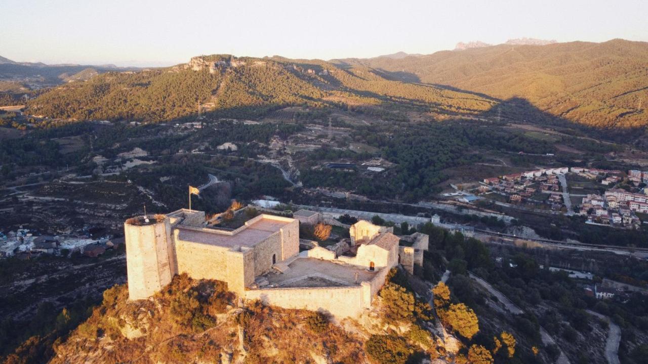 La Pobla de Claramunt Hotel Robert מראה חיצוני תמונה
