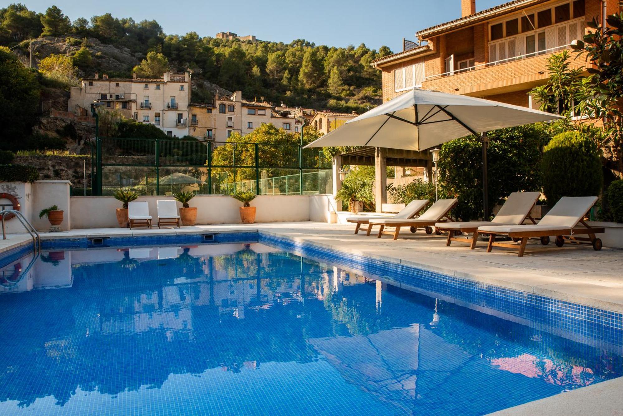 La Pobla de Claramunt Hotel Robert מראה חיצוני תמונה