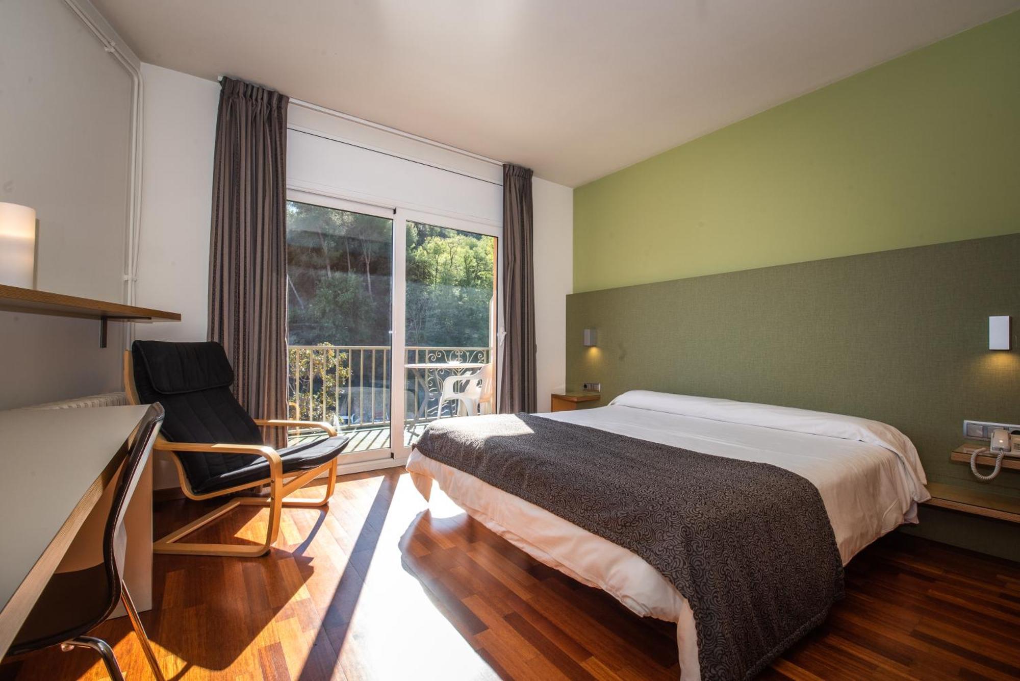 La Pobla de Claramunt Hotel Robert מראה חיצוני תמונה